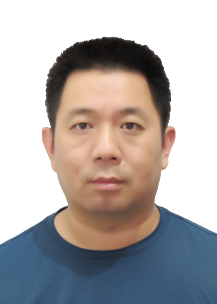 职铭扬