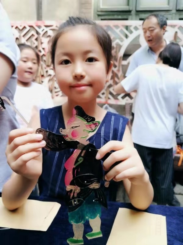 李洁